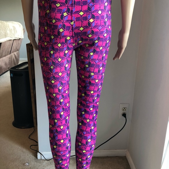 Like new - Picture 3 of 3